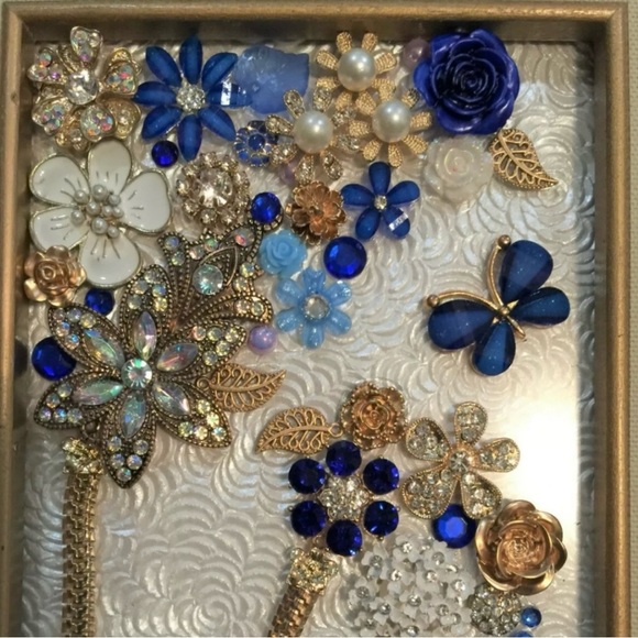Framed Costume Jewelry Artwork - Picture 2 of 8